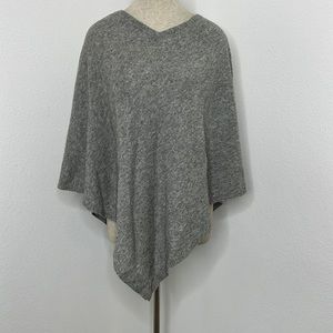 🔹 +Beryll Cashmere Poncho